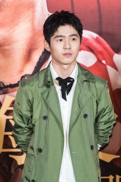 娱乐吃瓜刘昊然,娱乐圈的“吃瓜”达人,揭秘明星幕后故事