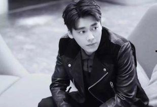 娱乐圈吃瓜李易峰是谁呀,揭秘李易峰的星光之路